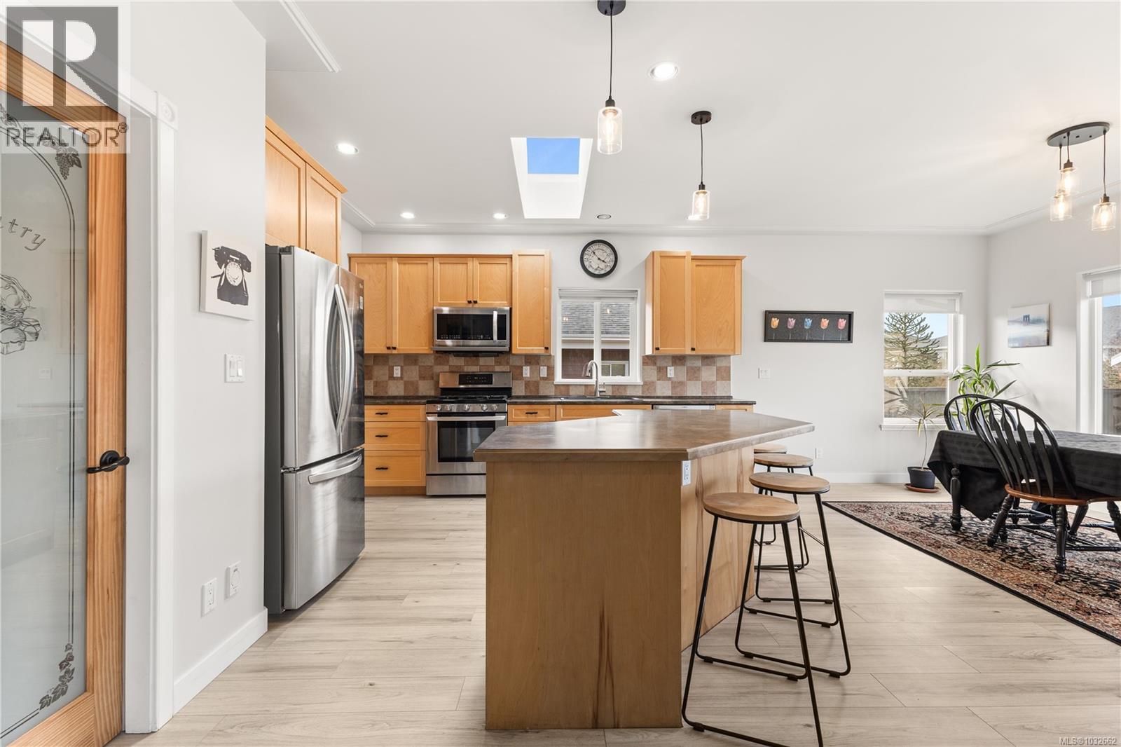 2180 Forest Grove Dr - 5