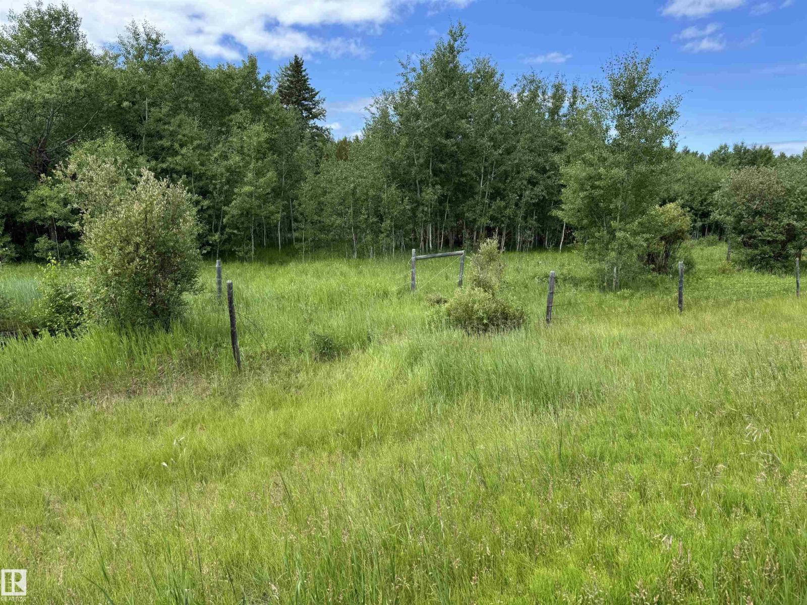 On Township Road 522, Rural Parkland County