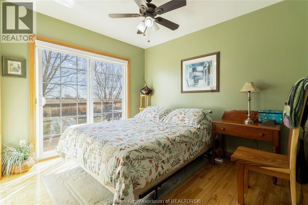 136 Mousseau CRESCENT - 24