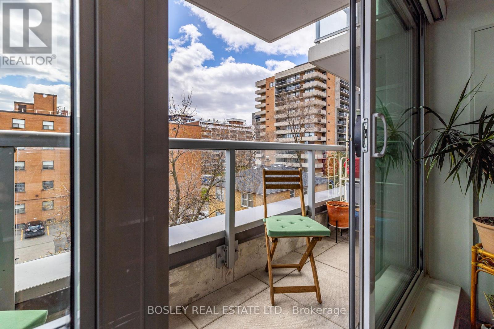 #207 8 ANN STREET - 21