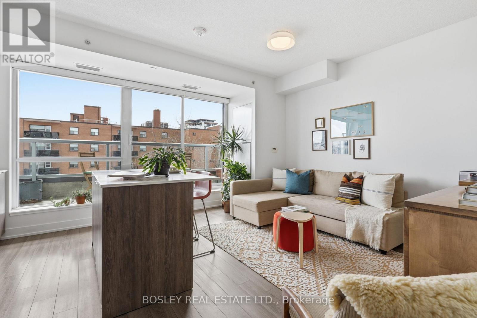 #207 8 ANN STREET - 3