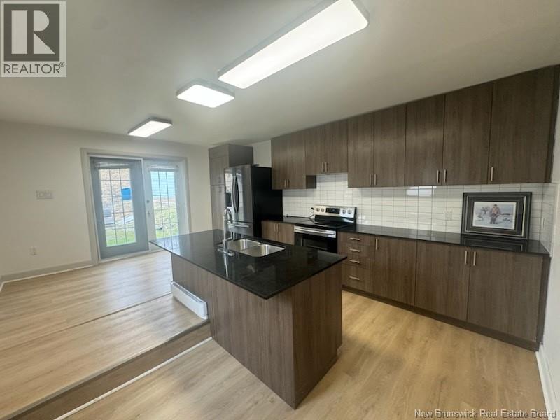 771 Bay Street - 24
