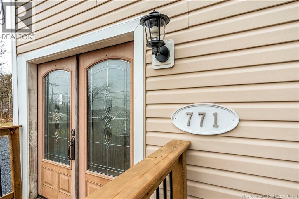 771 Bay Street - 4