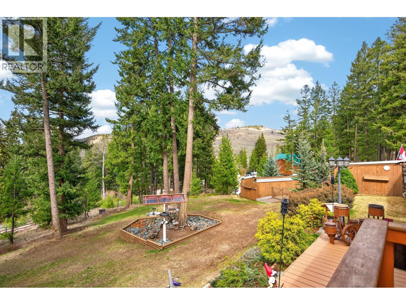 4472 IRON MOUNTAIN Road, Merritt