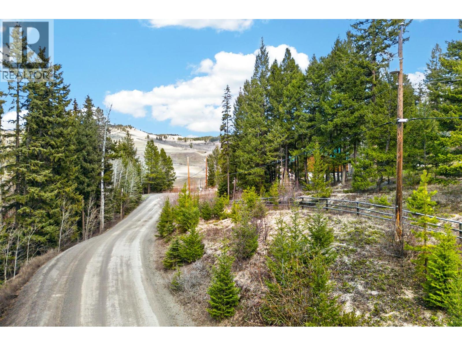 4472 IRON MOUNTAIN Road, Merritt