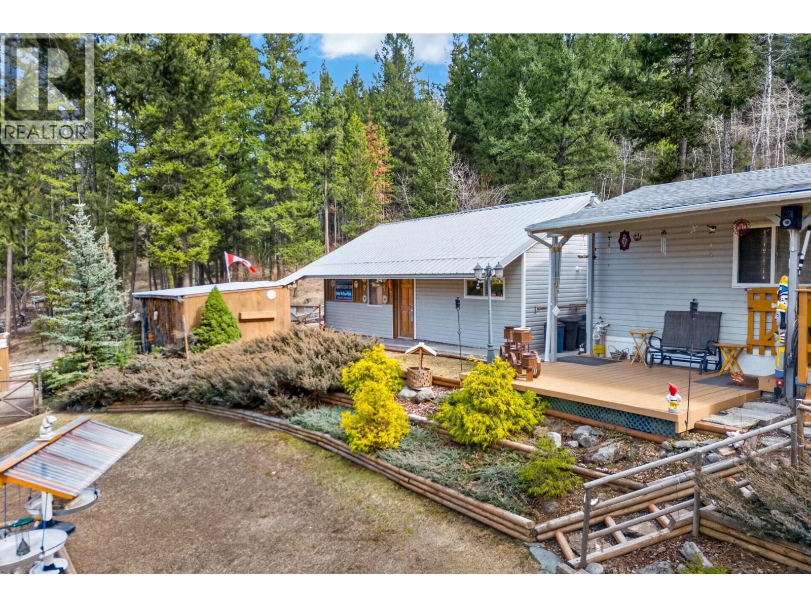 4472 IRON MOUNTAIN Road, Merritt