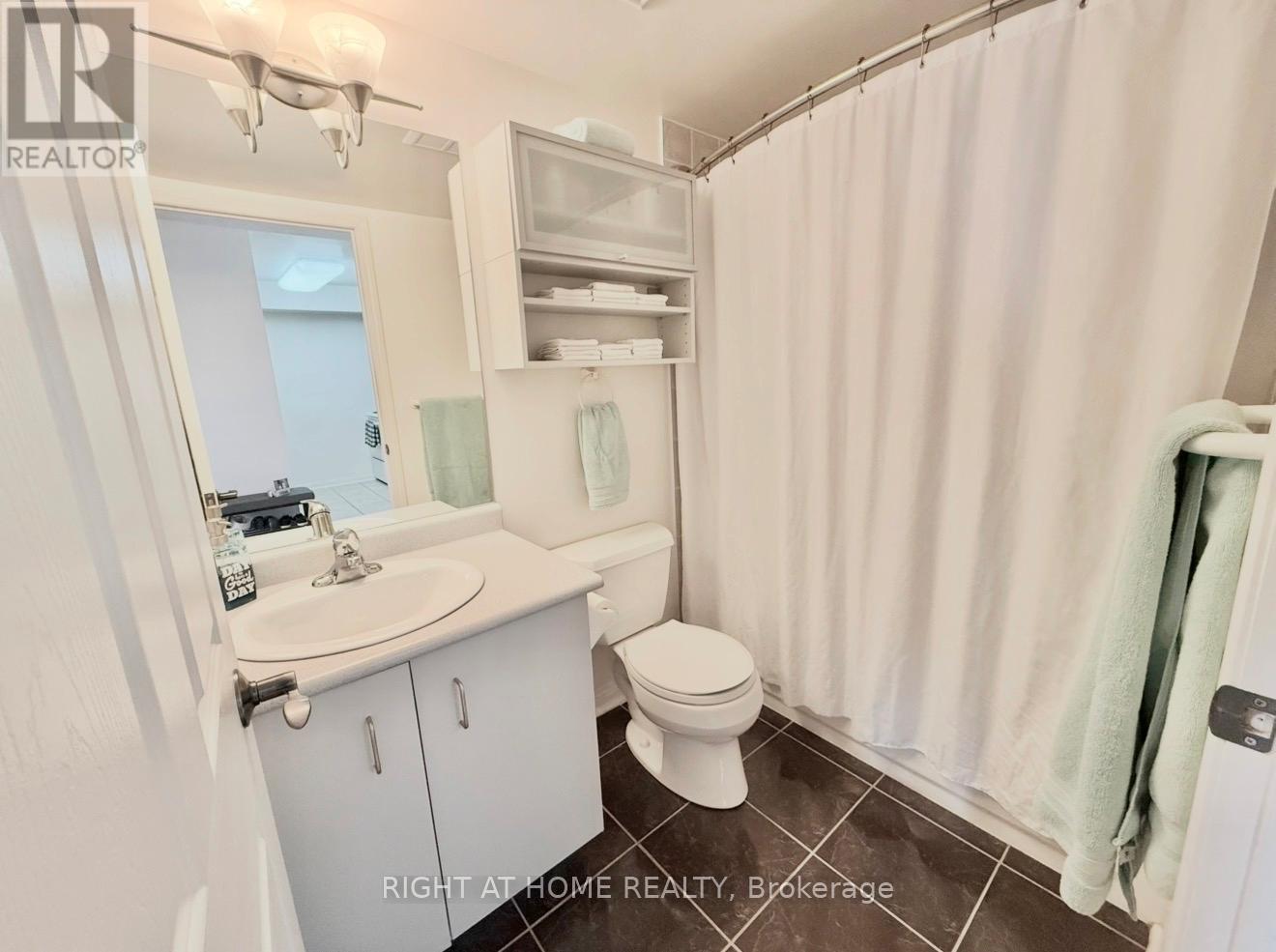 #622 650 LAWRENCE AVENUE W - 25