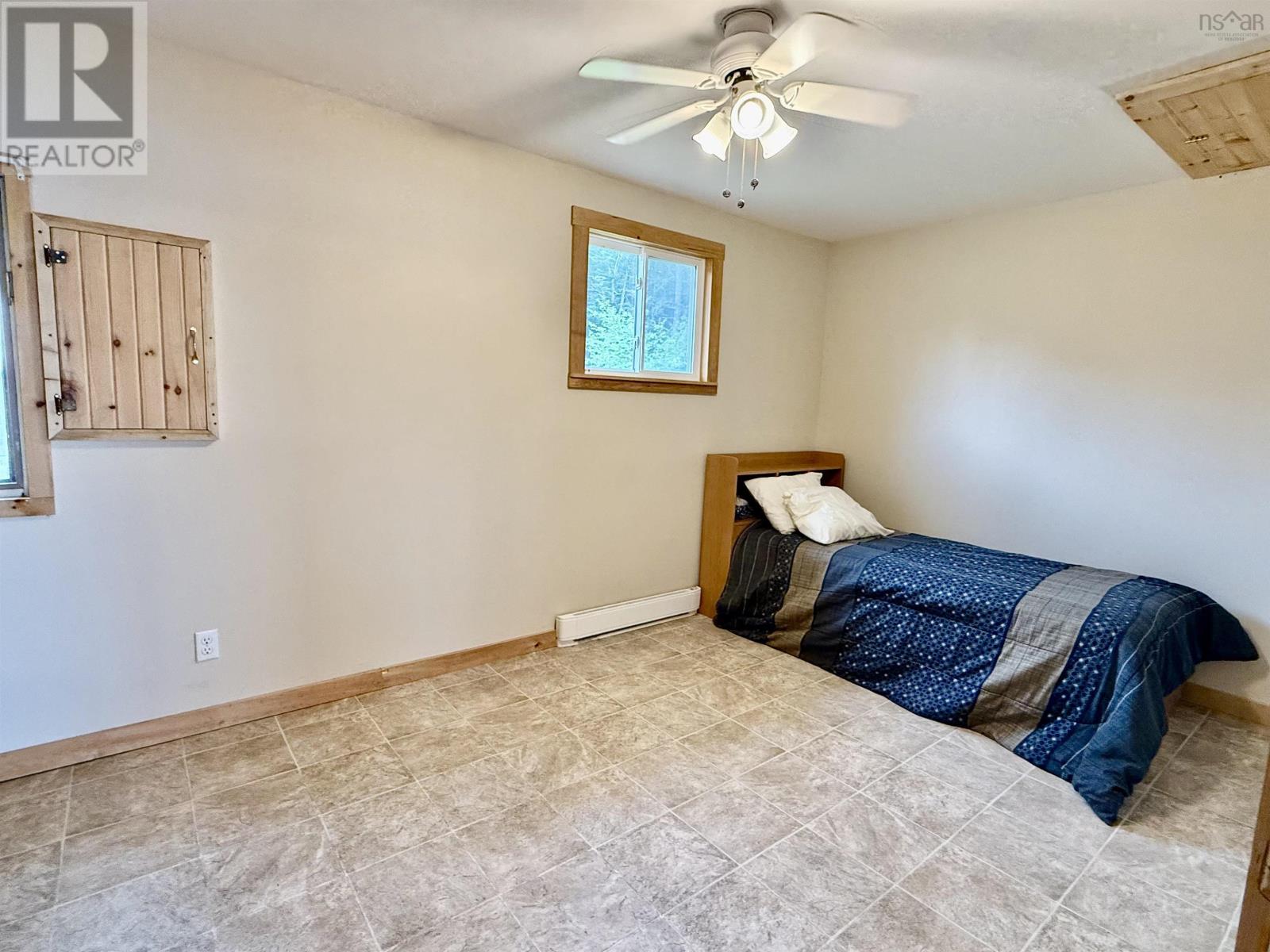 Property 22 of 32 of 225 Hemlock Haven