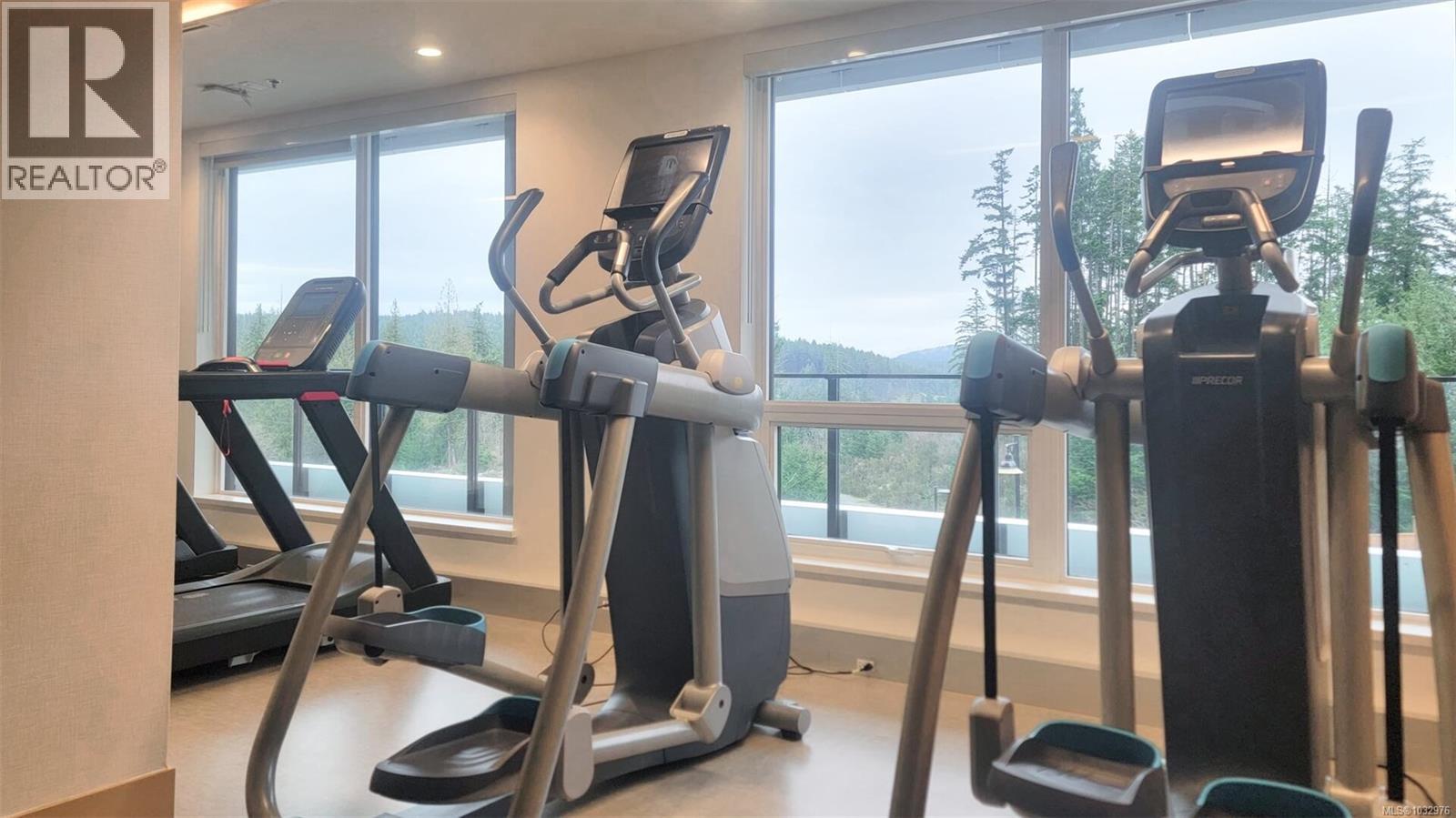 808 2000 Hannington Road, Langford