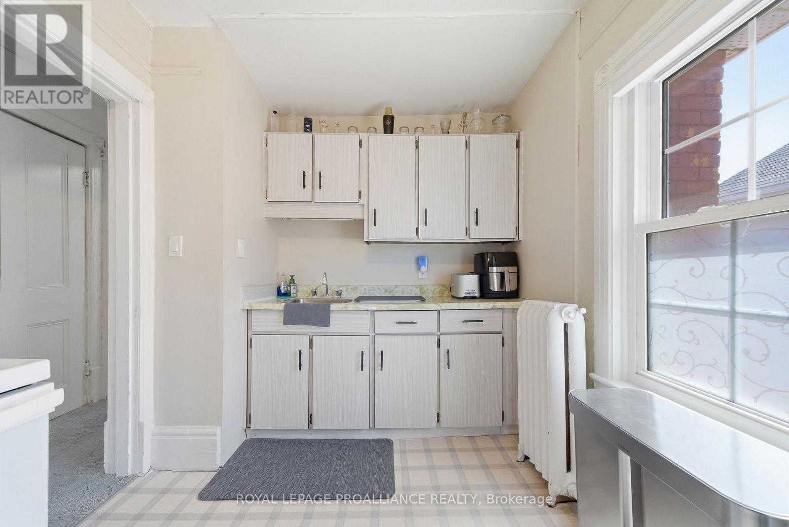 Unit 2 - Kitchen