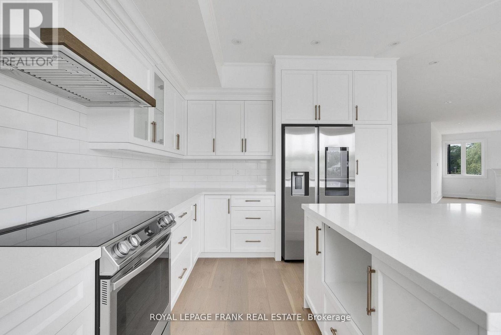 42 POND STREET - Image 12