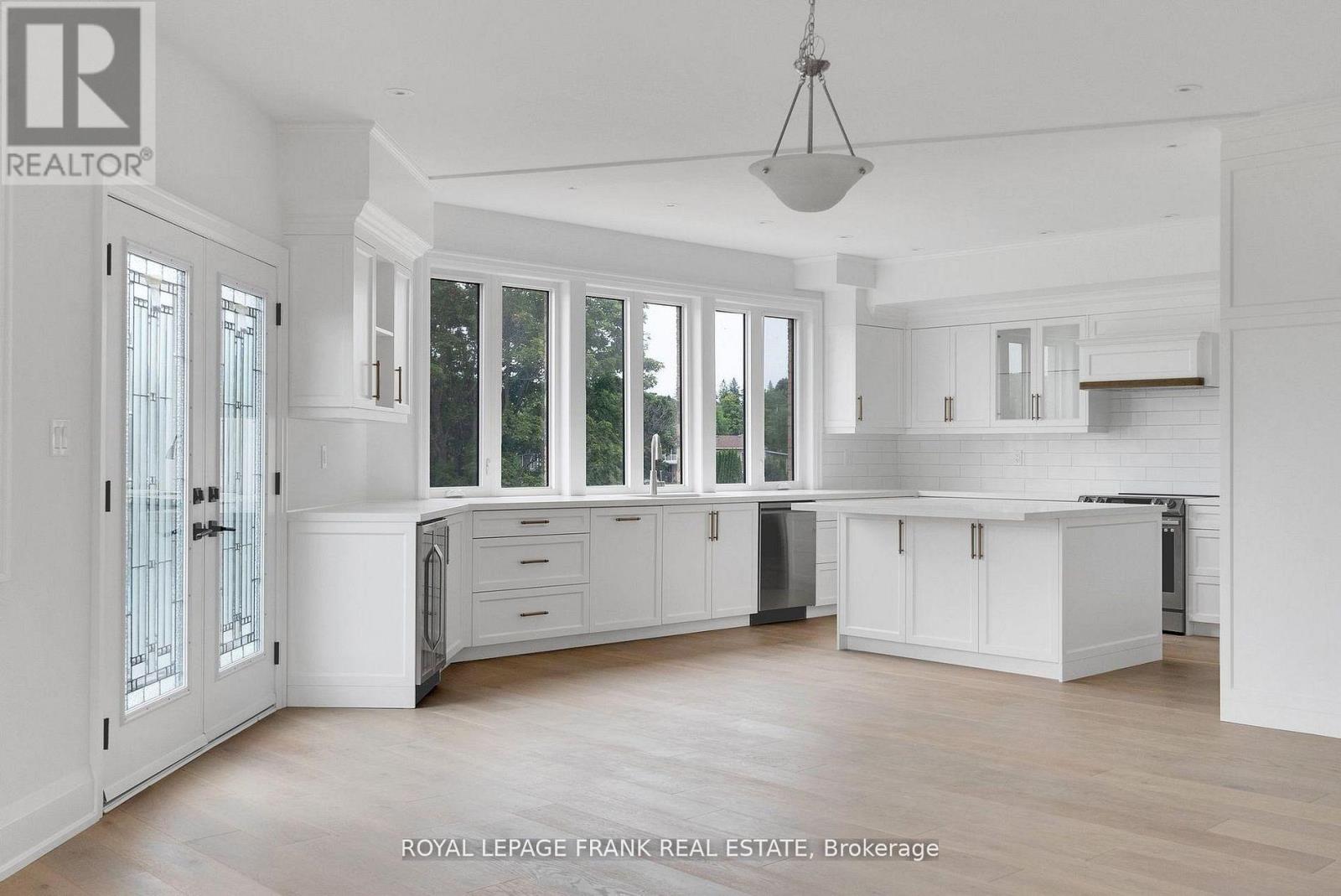 42 POND STREET - Image 8