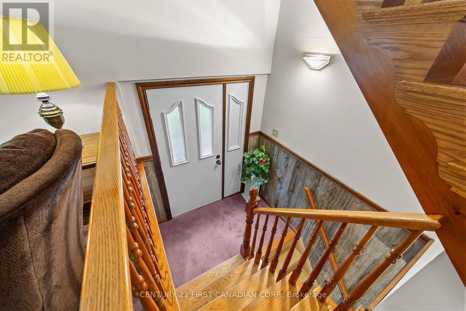 33396 QUEEN STREET Property Photo