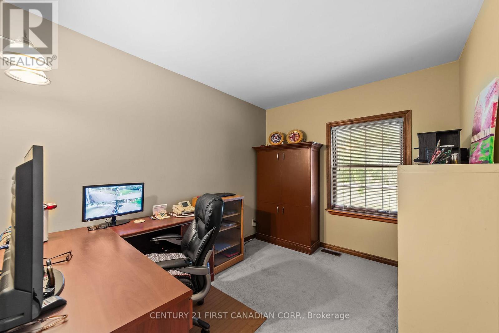 33396 QUEEN STREET Property Photo