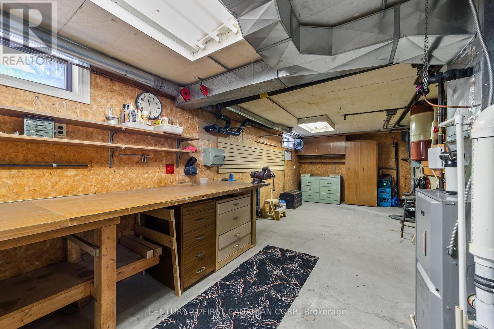 33396 QUEEN STREET Property Photo