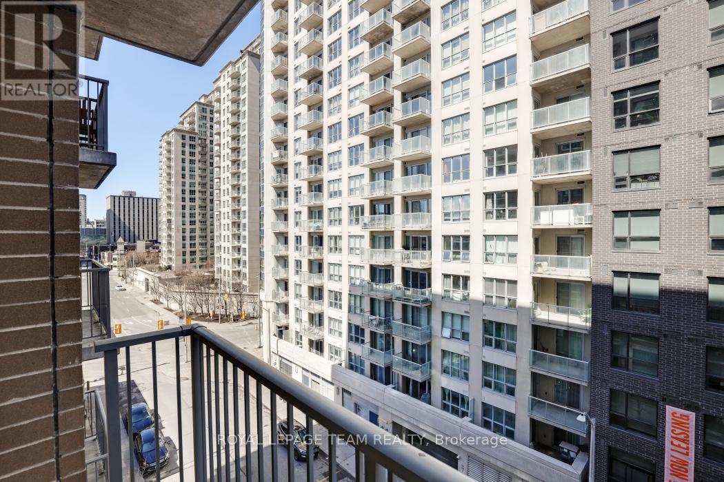 #607 200 BESSERER STREET - 24