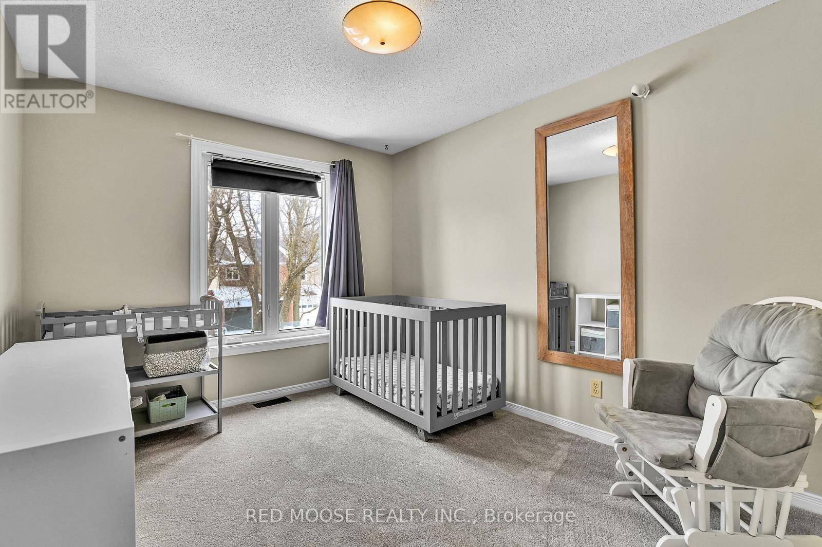 12 WILLWOOD CRESCENT — photo 19
