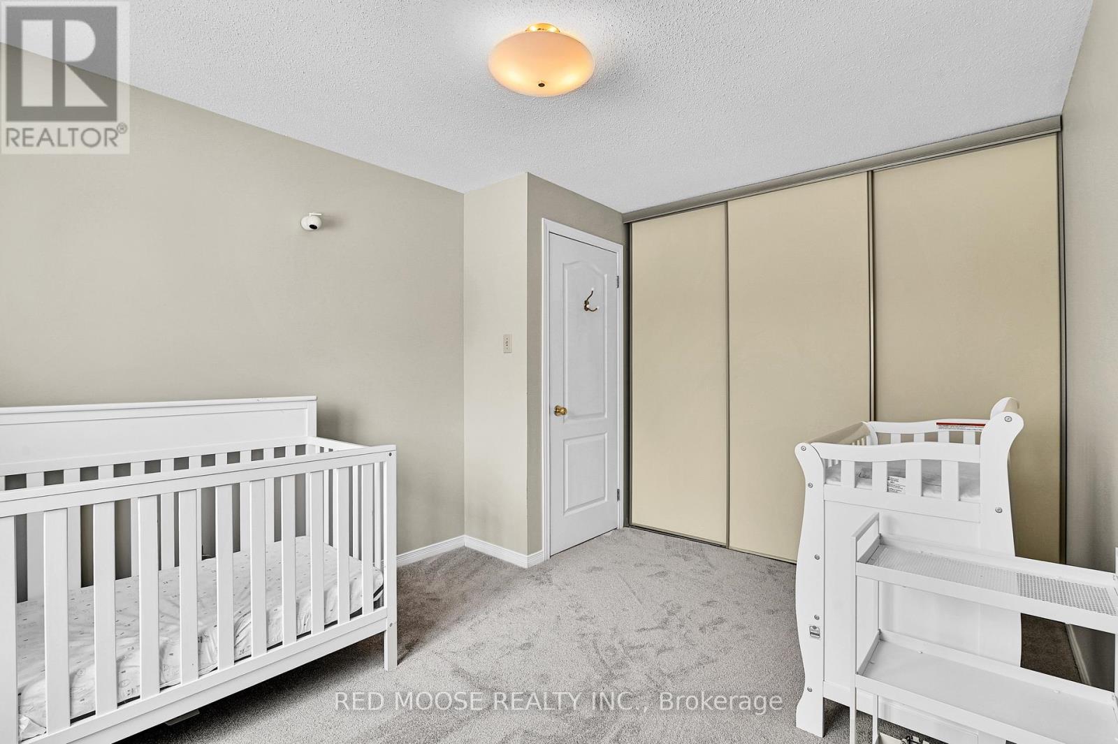 12 WILLWOOD CRESCENT — photo 22