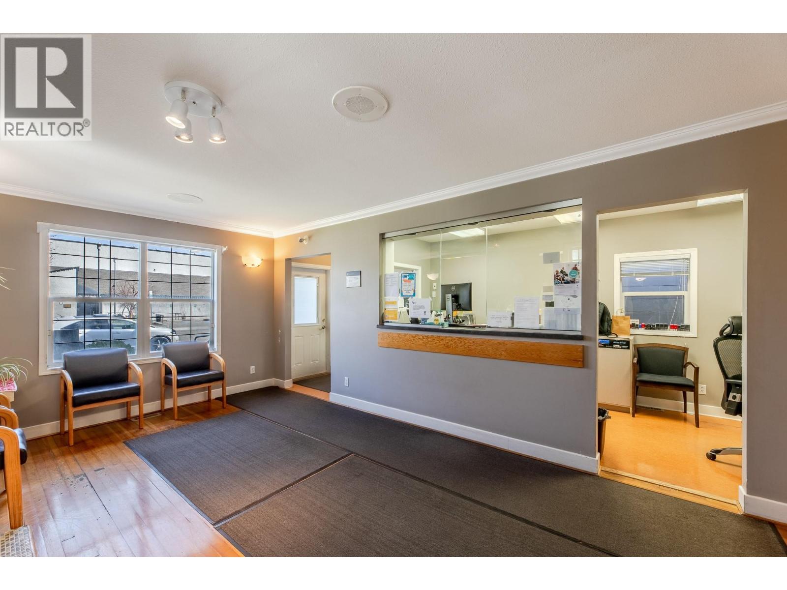  13214 Kelly Avenue, Summerland