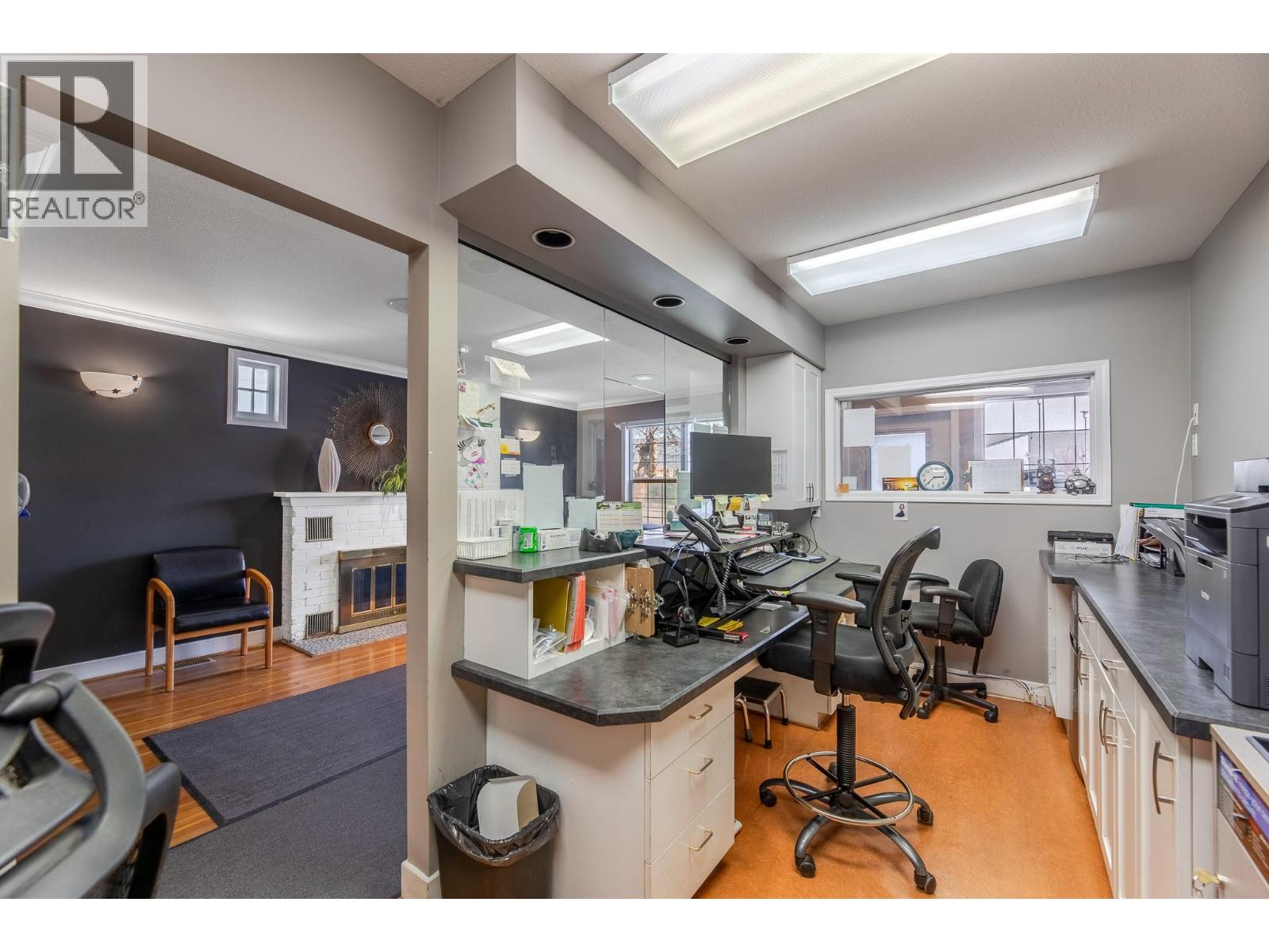  13214 Kelly Avenue, Summerland