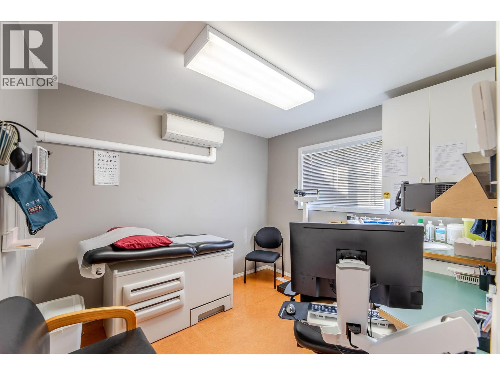  13214 Kelly Avenue, Summerland