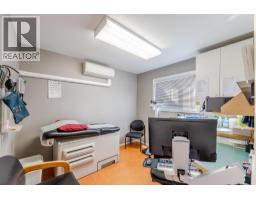 13214 Kelly Avenue, Summerland, BC V0H1Z0 Photo 8