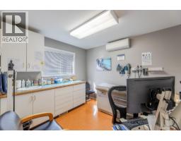 13214 Kelly Avenue, Summerland, BC V0H1Z0 Photo 9