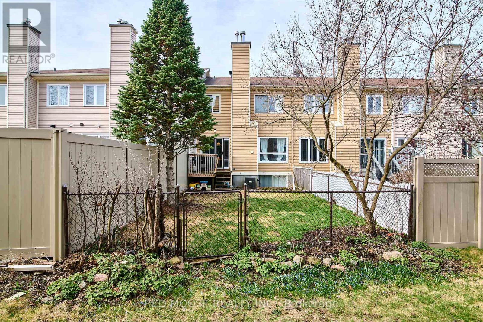 12 WILLWOOD CRESCENT — photo 30
