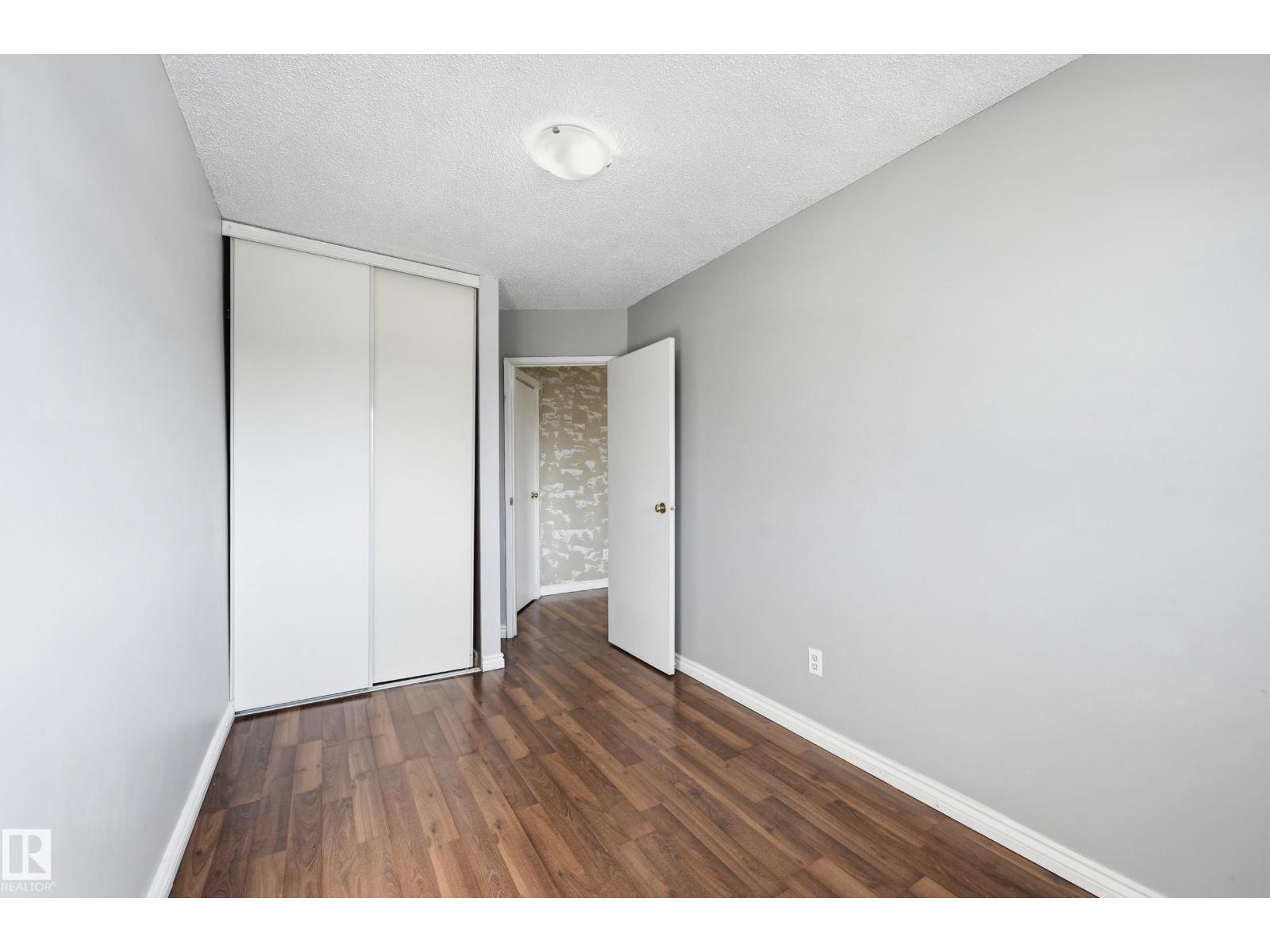 #109 14530 52 ST NW, Edmonton