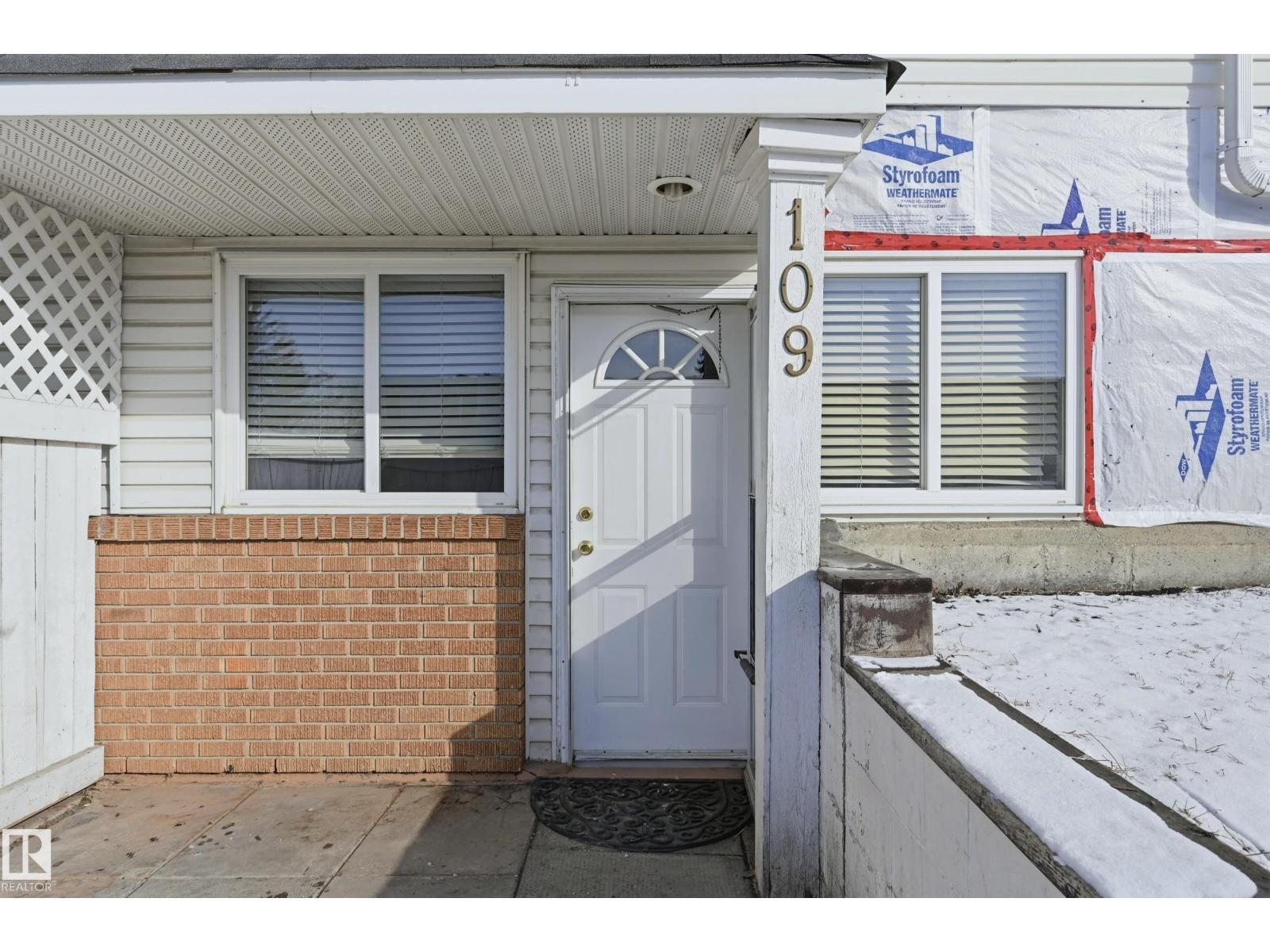 #109 14530 52 ST NW, Edmonton