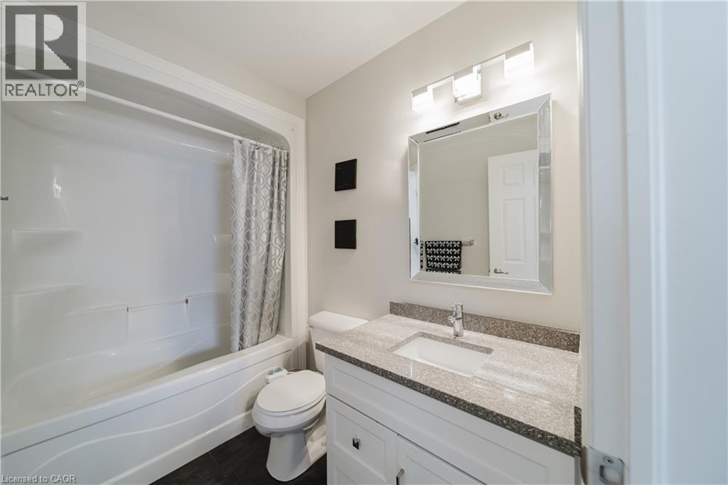 214 SNYDERS Road E Unit# 2 — photo 33