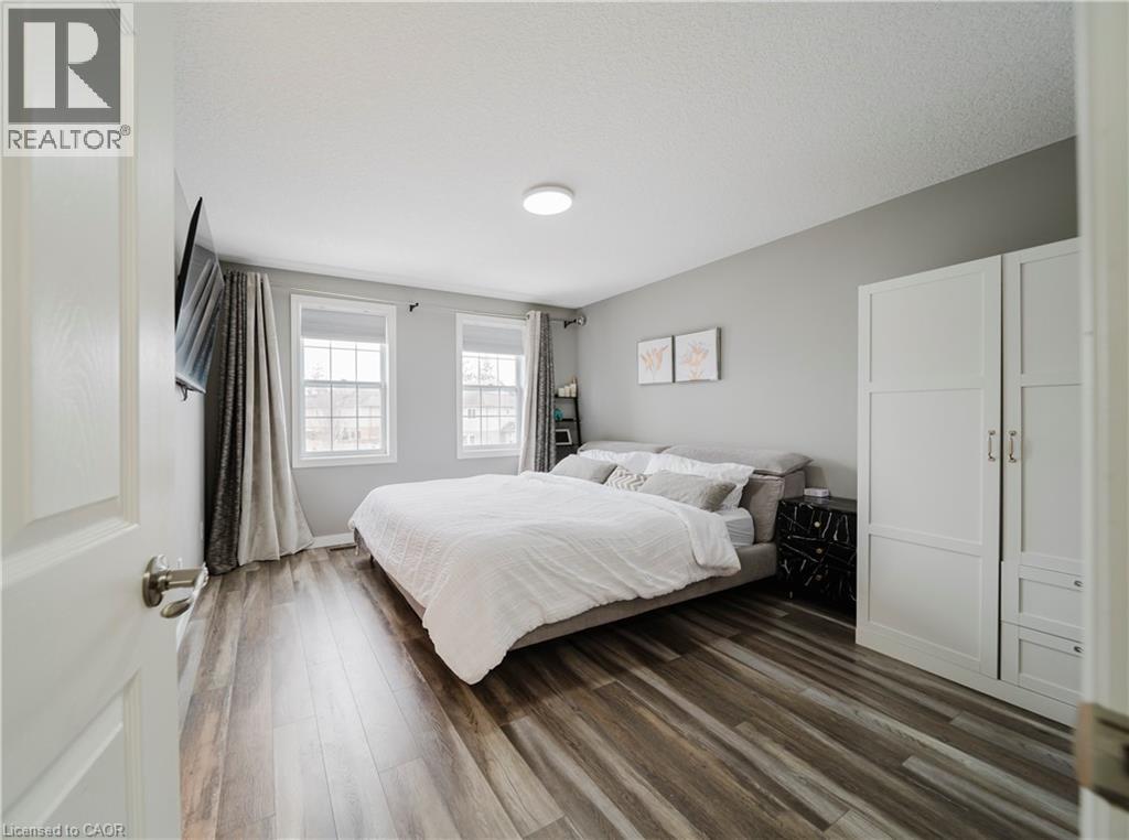 214 SNYDERS Road E Unit# 2 — photo 23