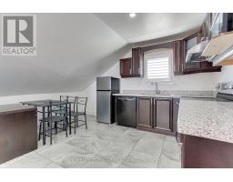 Upper - 17 Royal Street, Oshawa, ON L1H2T5 Photo 12