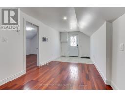 Upper - 17 Royal Street, Oshawa, ON L1H2T5 Photo 9