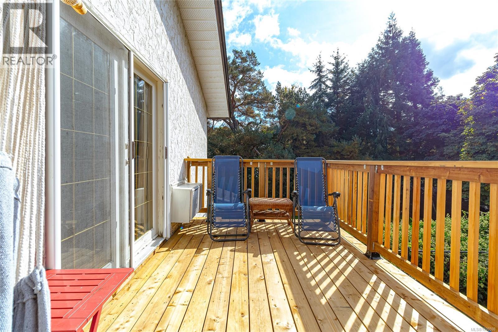 4286 Happy Valley Rd, Metchosin