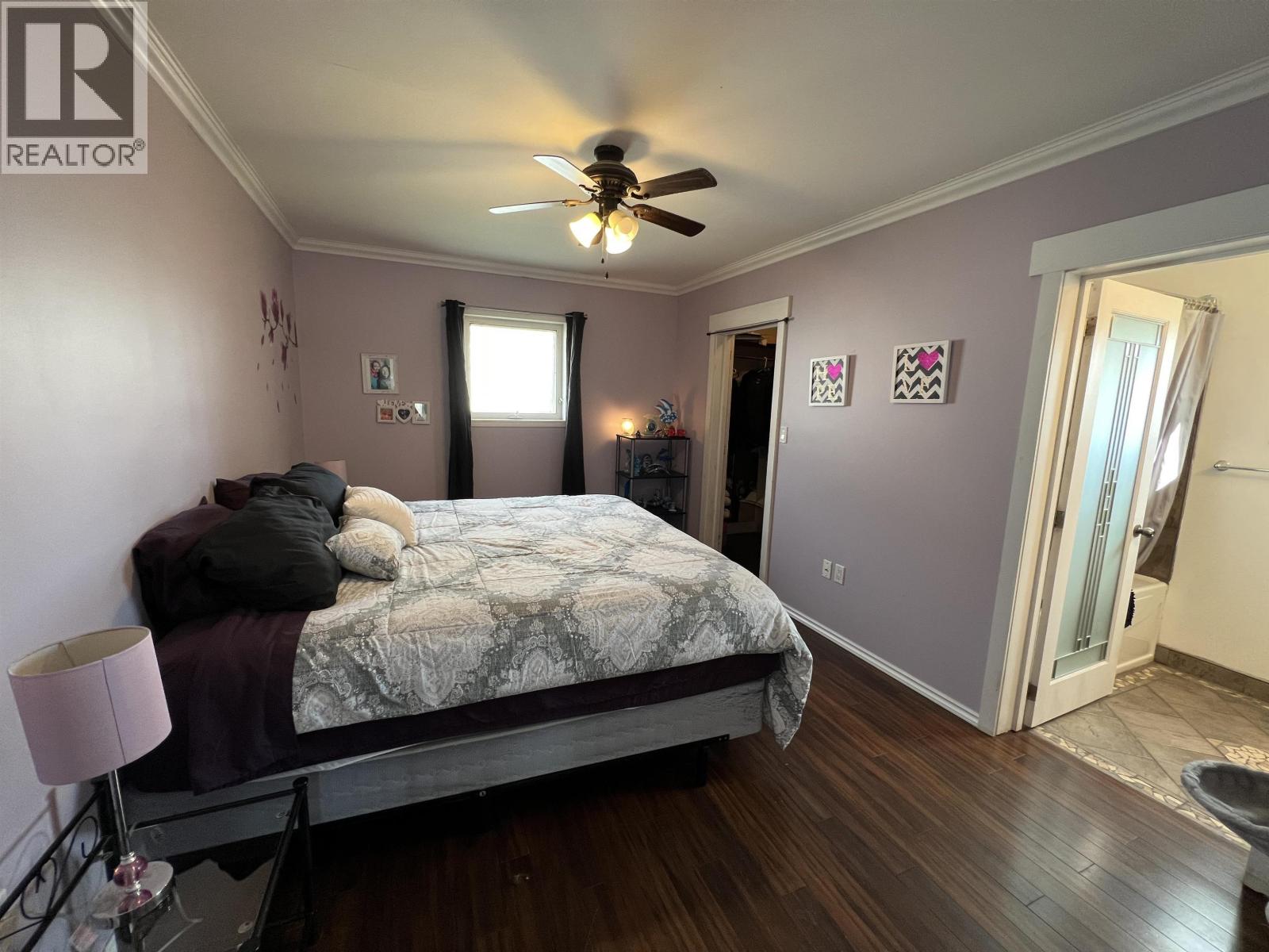5228 40 STREET - 14
