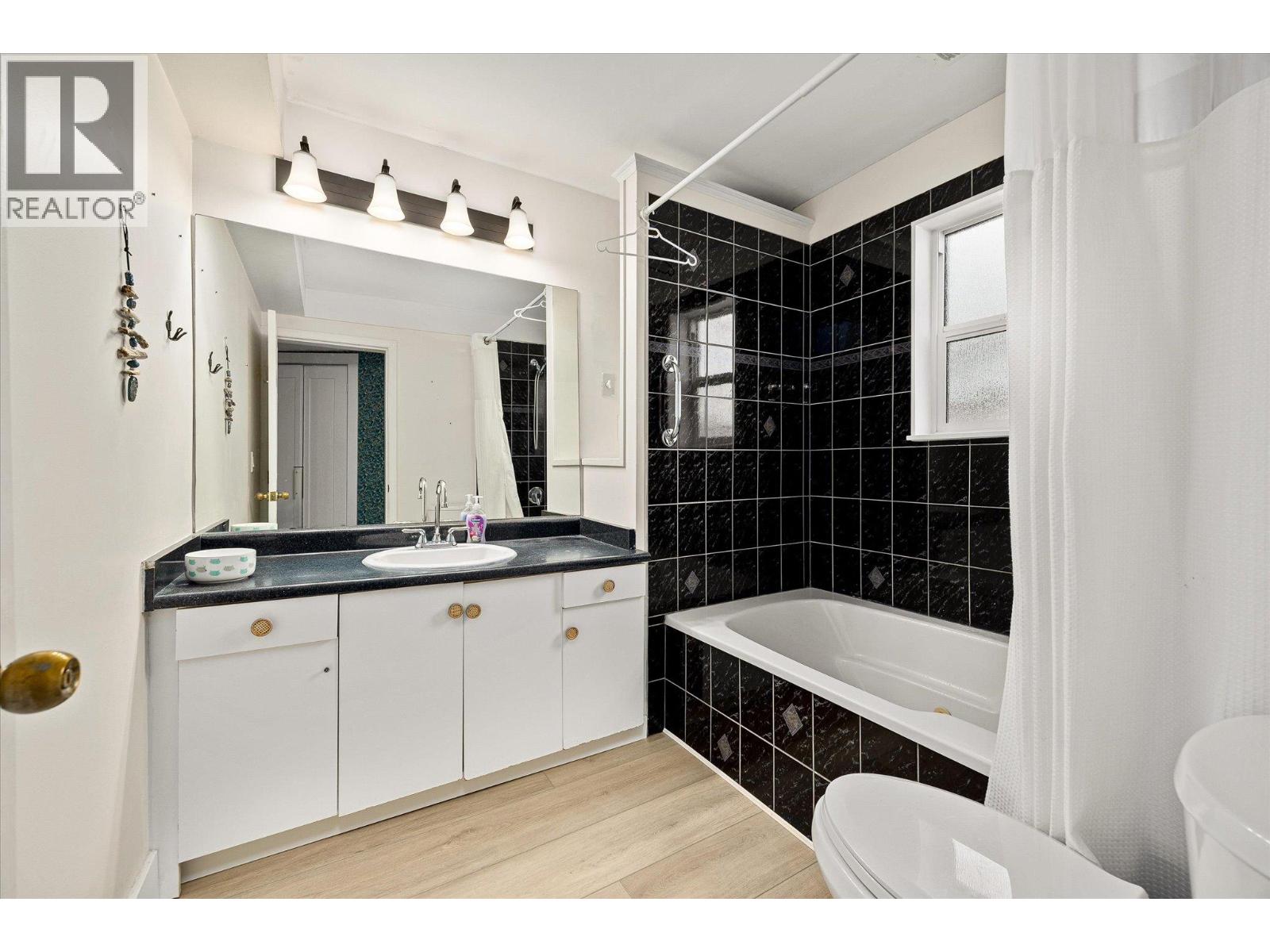  1872 Millard Court, Kelowna