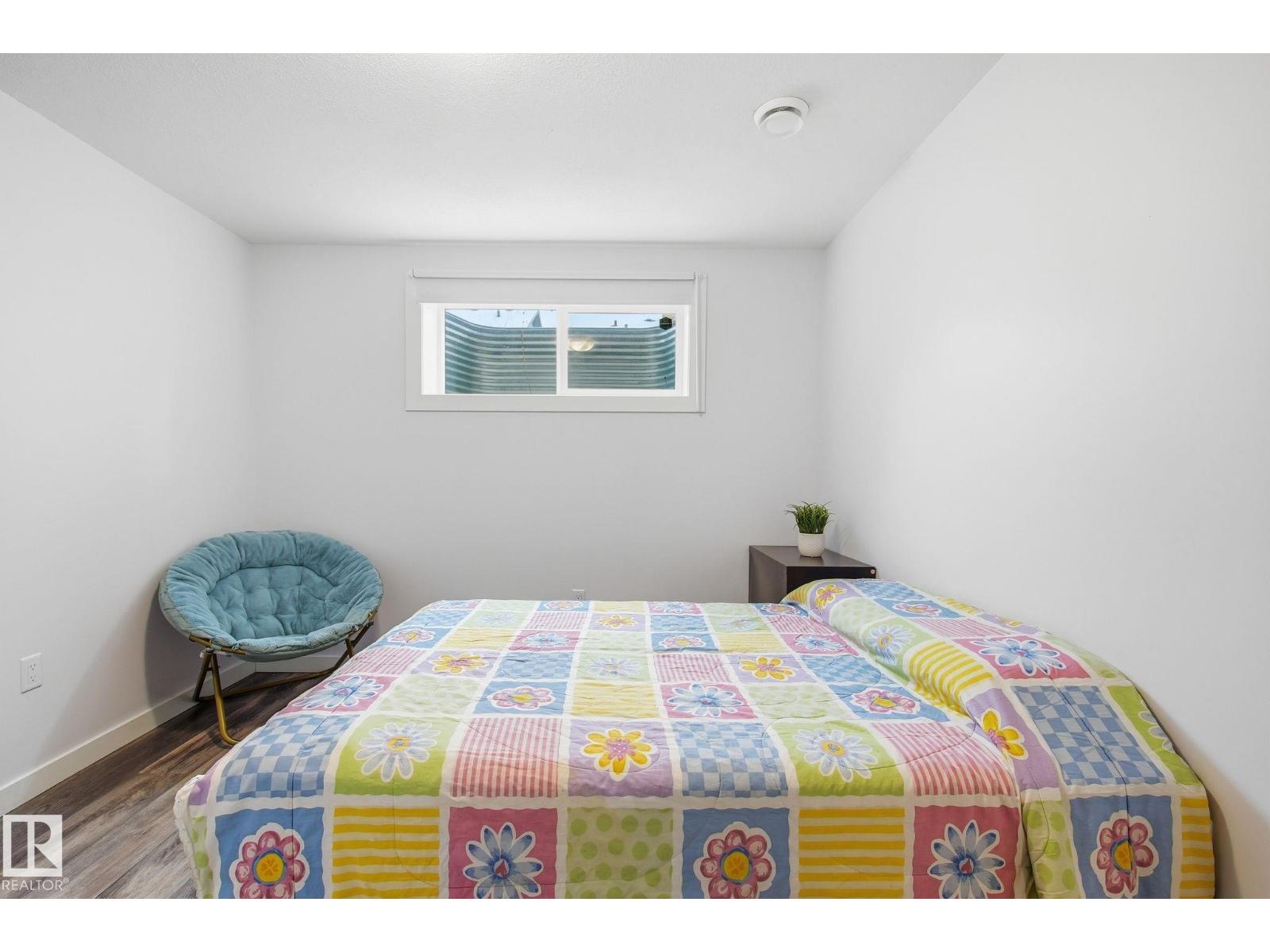 3016 24 Ave NW, Edmonton