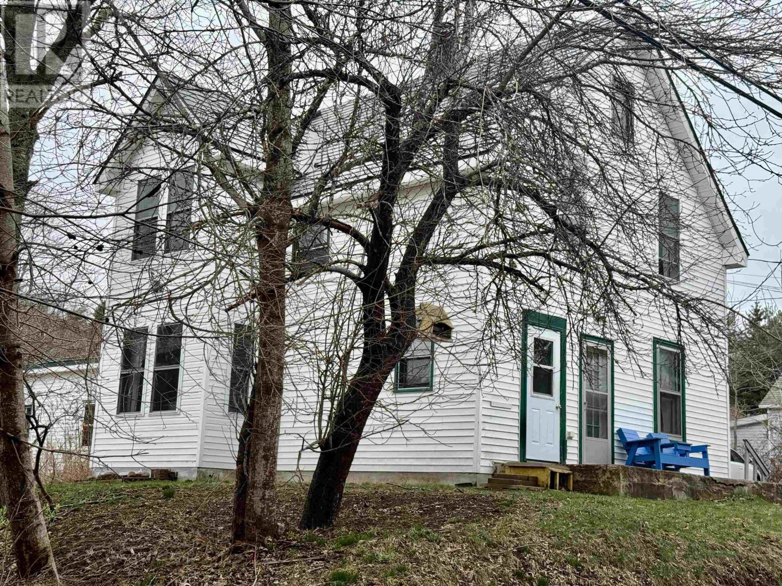 69 Oakhill Road — photo 26