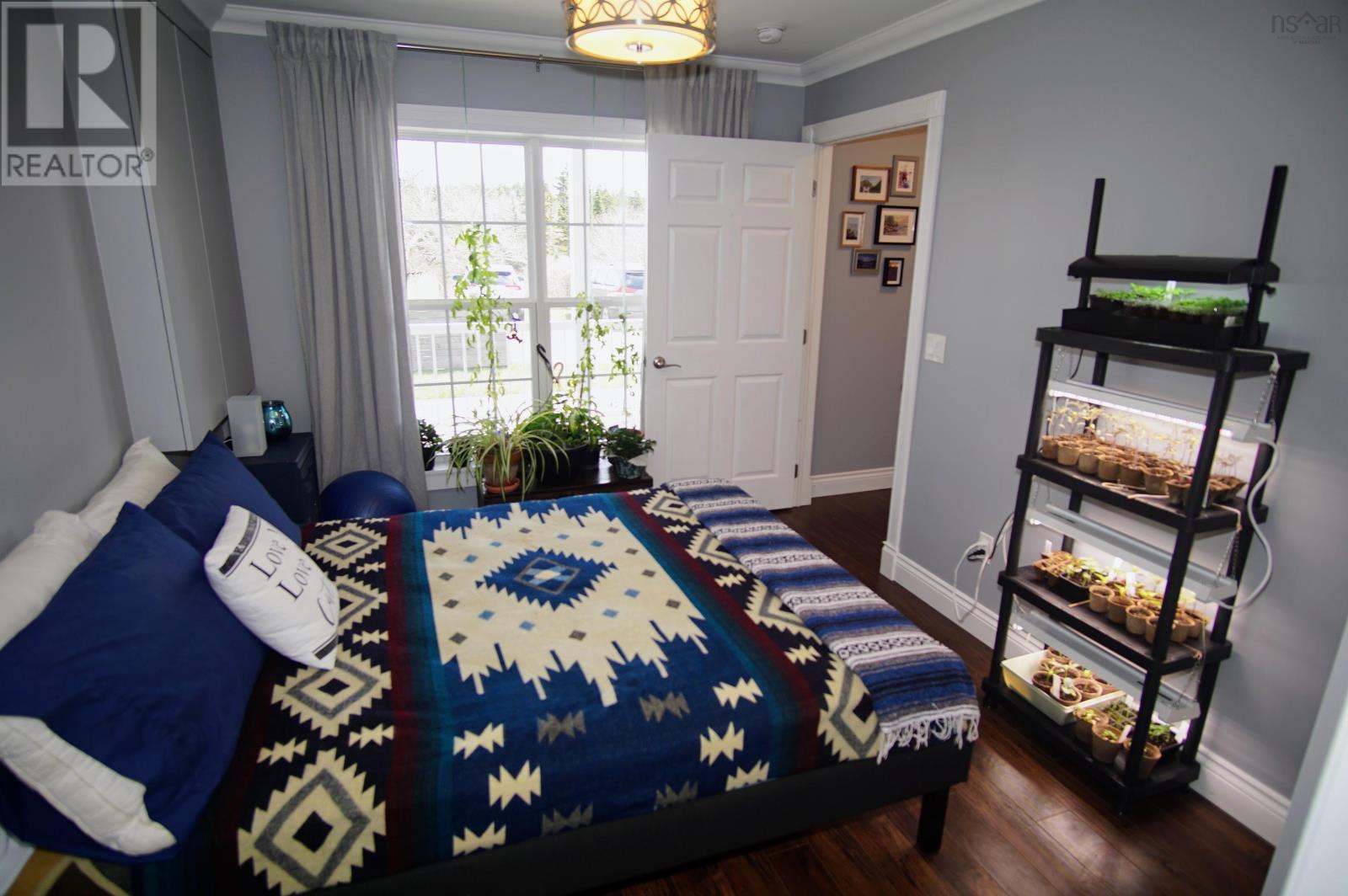 Property 27 of 36 of 50 Church Street