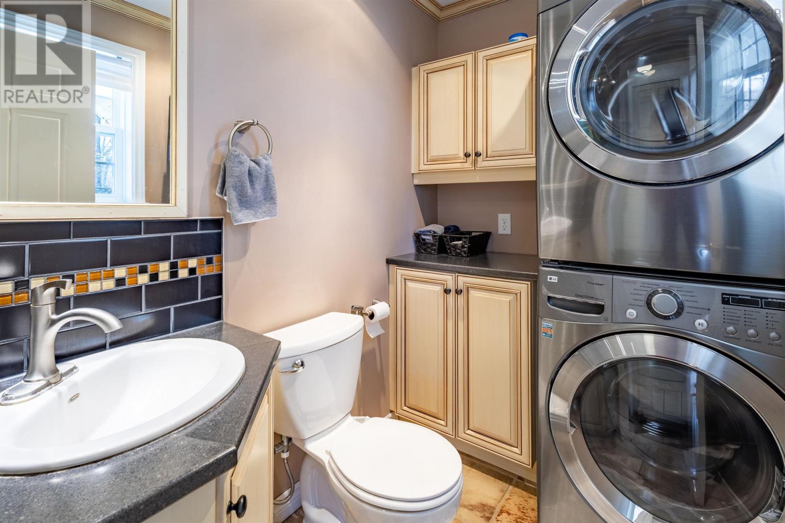 Property 22 of 41 of 94 Cottagedale Crescent