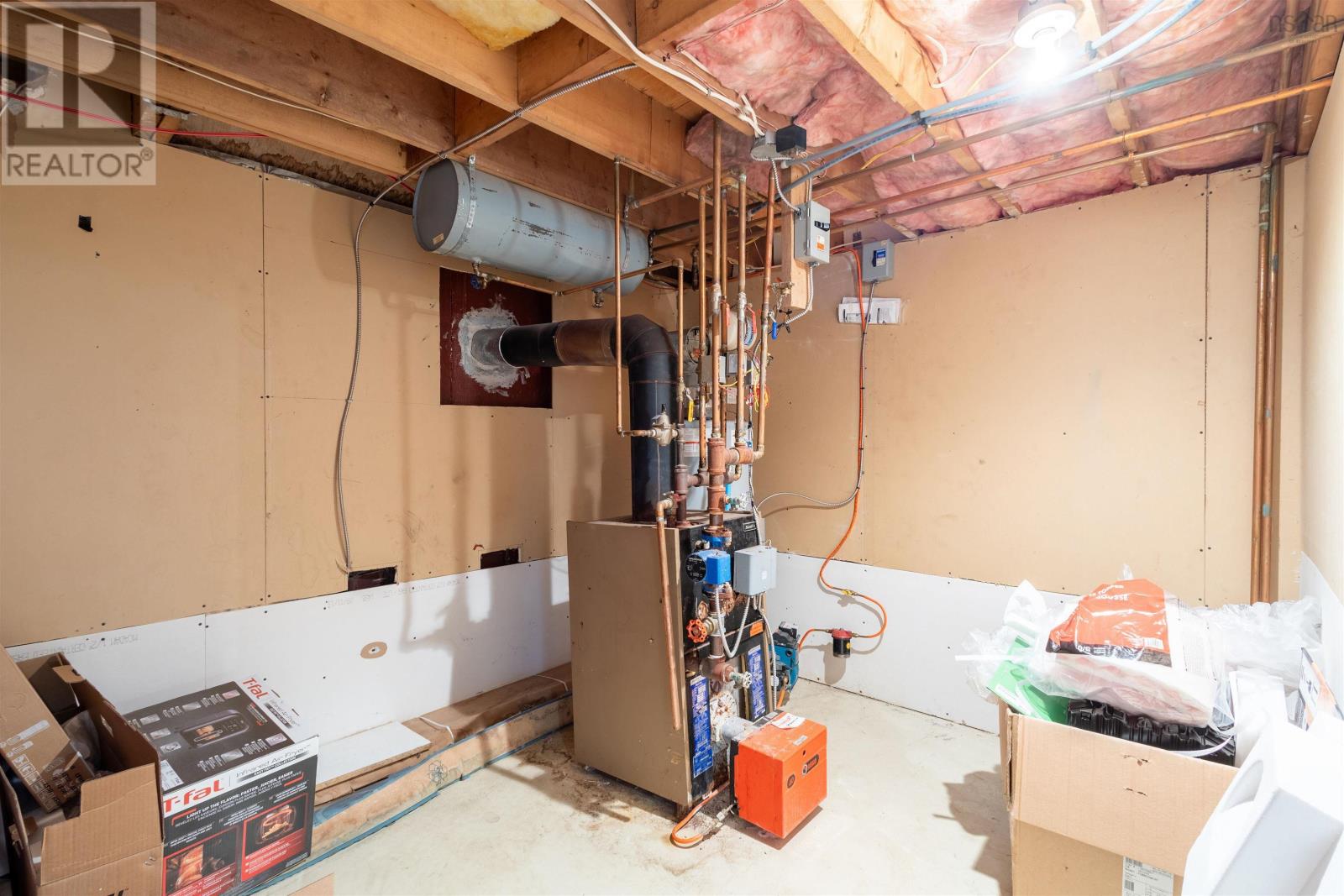 Property 36 of 41 of 94 Cottagedale Crescent