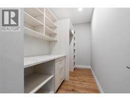 Family room - 960 St. Jude Court, Windsor, ON N9G0B7 Photo 10