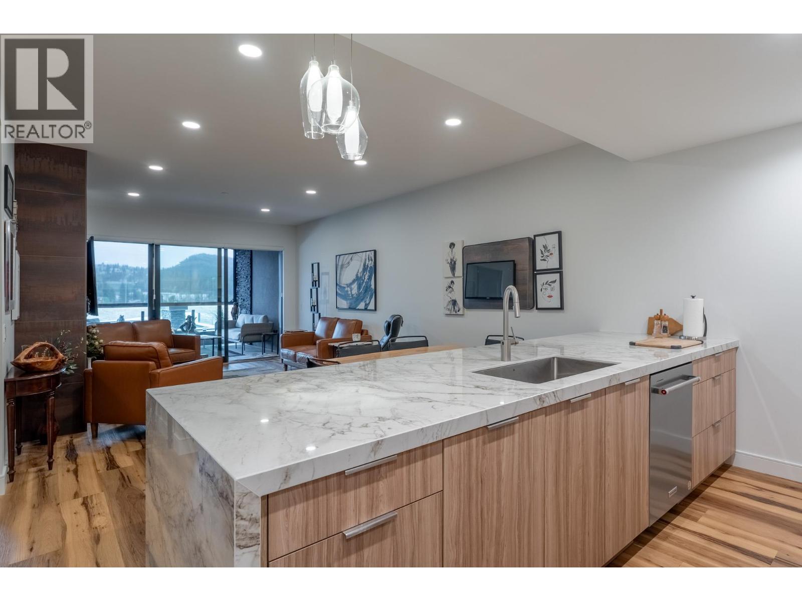 3207 3000 Ariva Drive, West Kelowna