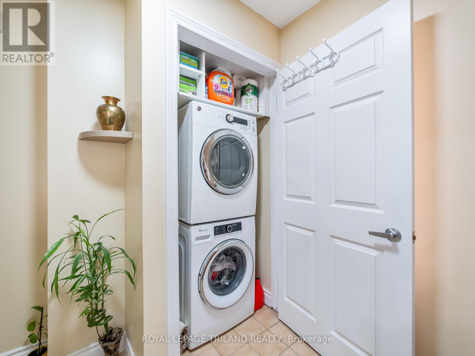 5335 RICHBOROUGH DRIVE Property Photo