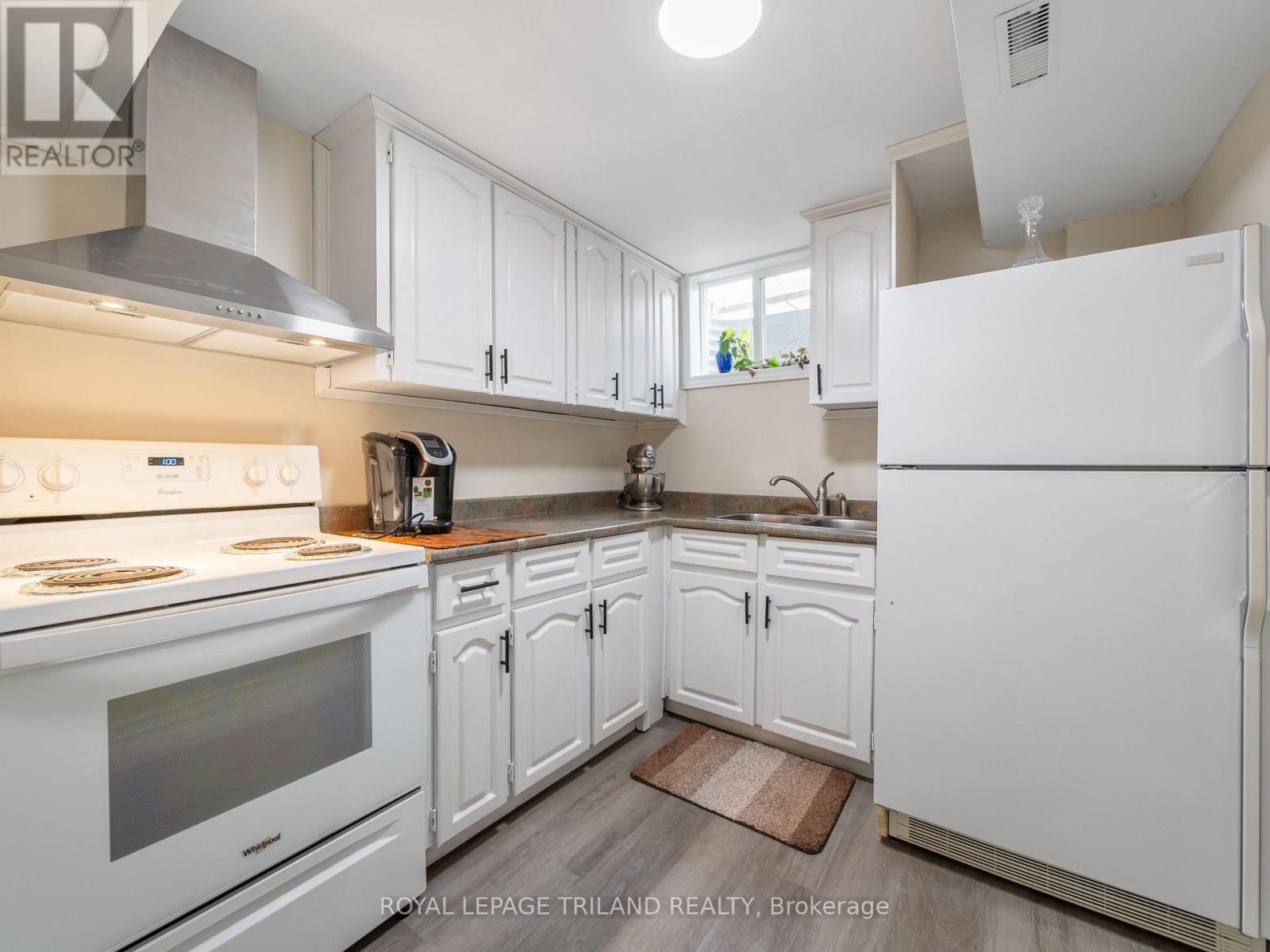 5335 RICHBOROUGH DRIVE Property Photo