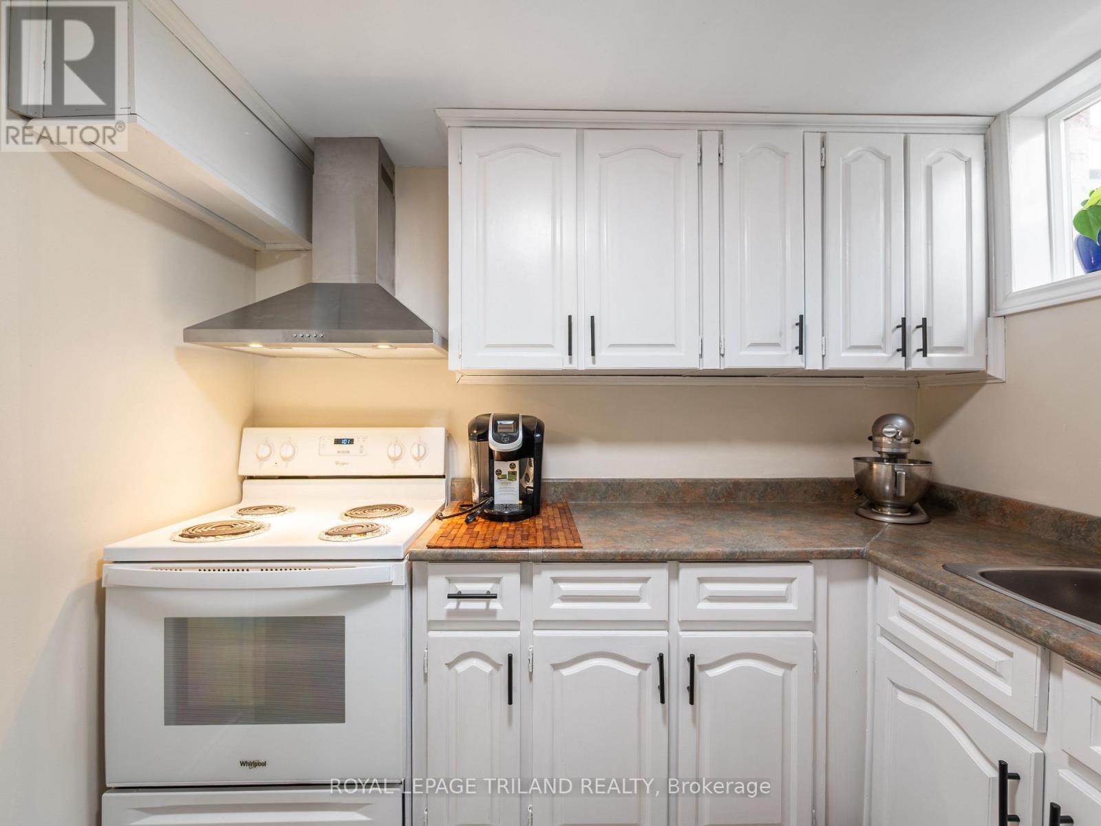 5335 RICHBOROUGH DRIVE Property Photo