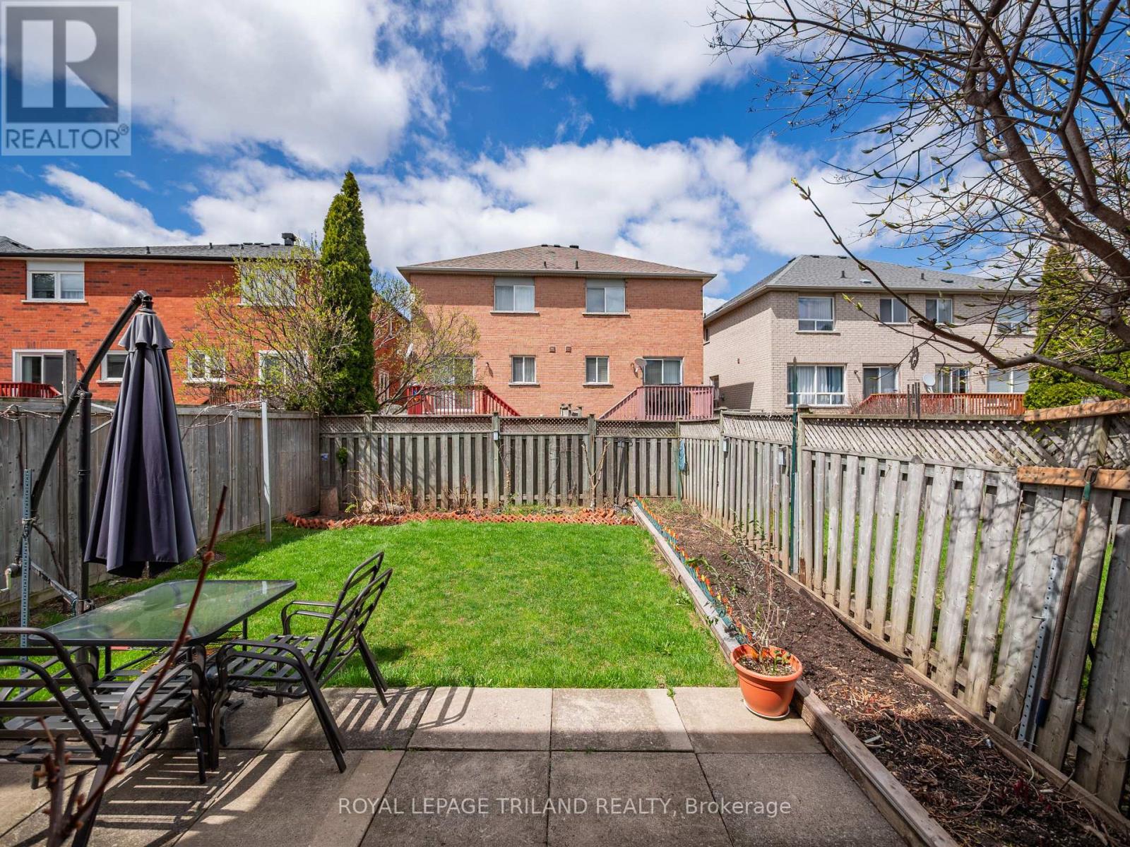 5335 RICHBOROUGH DRIVE Property Photo