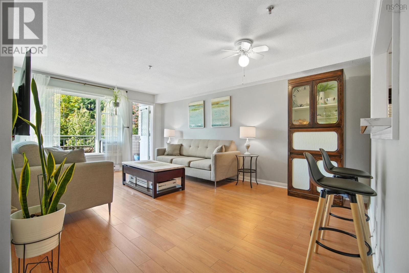 Property 11 of 38 of 304 31 River Lane