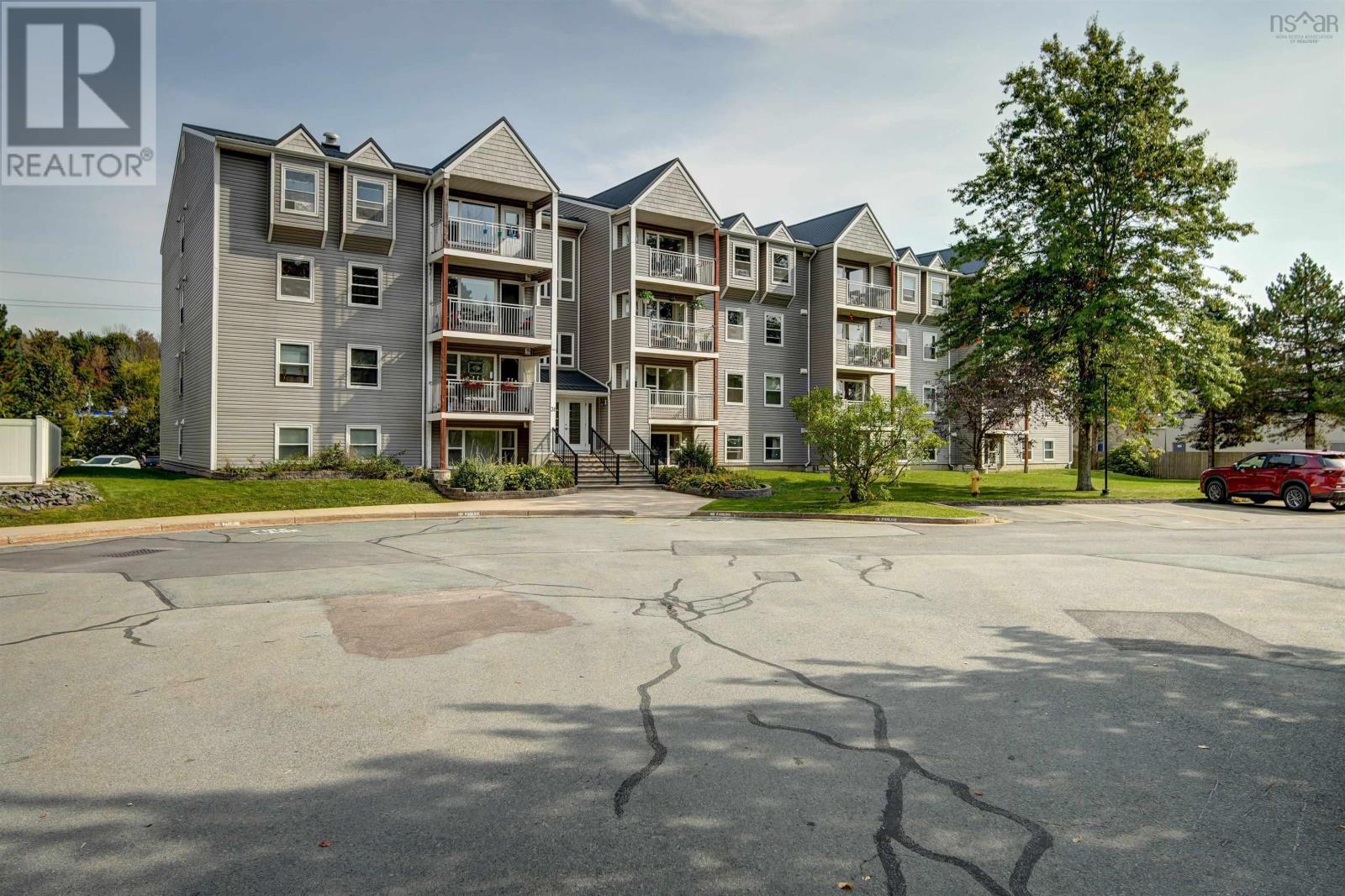 Property 2 of 38 of 304 31 River Lane